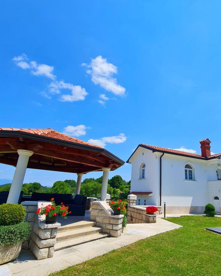Holiday Apartment Villa Bianca พาซิน ภายนอก รูปภาพ
